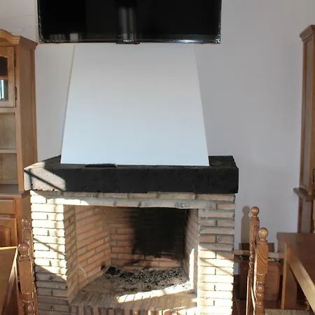 El Nidal מלון 3*